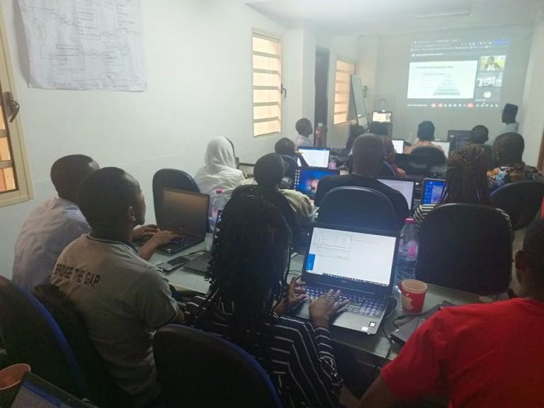 #E_INCH VIE DU CENTRE MASTER CLASS sur les métiers de la Data……